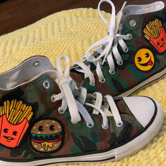 Smiley Face Converse - Picture 2 of 5